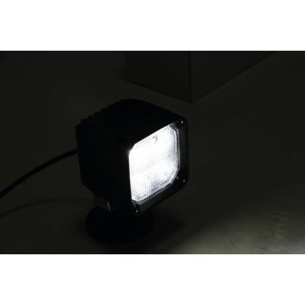 Phare de travail carré 4 LED 9 32V 40W 4000 lumens
