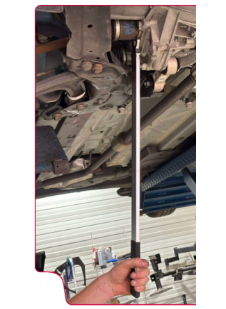 Levier de démontage d'arbre de transmission