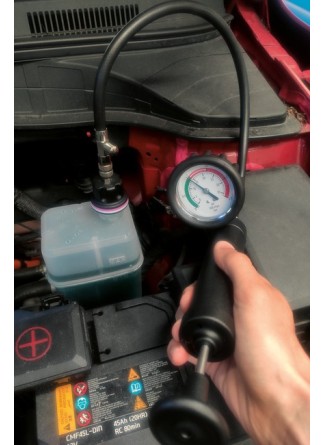 Bouchon pour test de pression du système de refroidissement - Hyundai et Kia